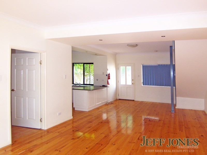 1/10 Shire Street, Coorparoo QLD 4151