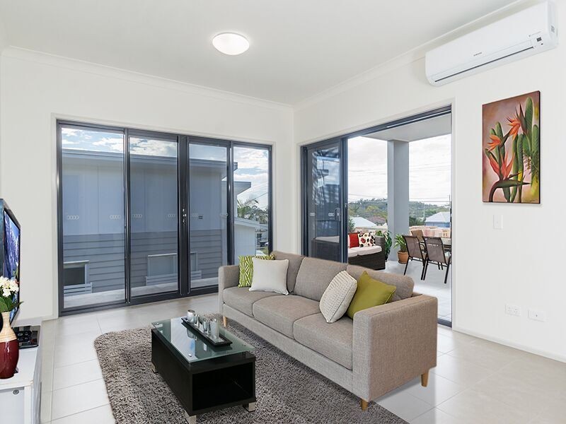 97 Anzac Road, Carina Heights QLD 4152