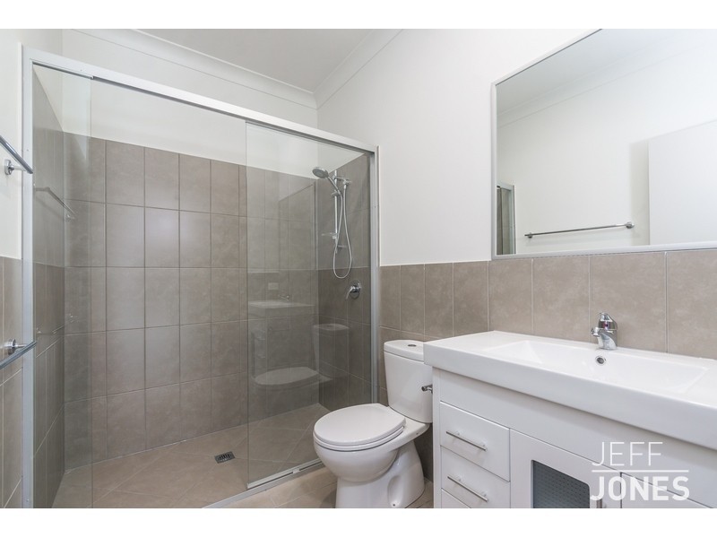 97 Anzac Road, Carina Heights QLD 4152