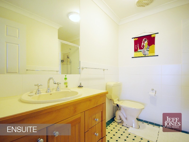 1/400 Upper Cornwall Street, Coorparoo QLD 4151