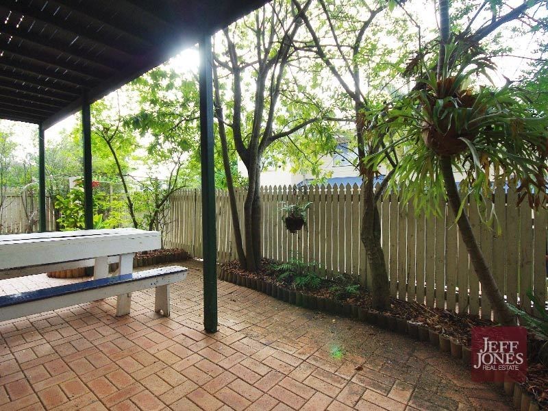 1/400 Upper Cornwall Street, Coorparoo QLD 4151