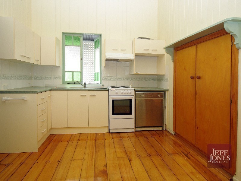 72 Pembroke Road, Coorparoo QLD 4151