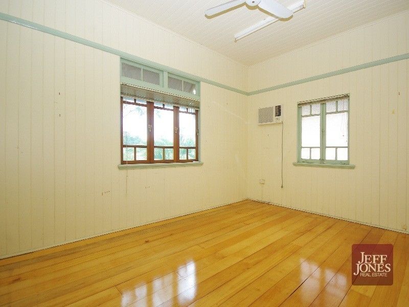 72 Pembroke Road, Coorparoo QLD 4151