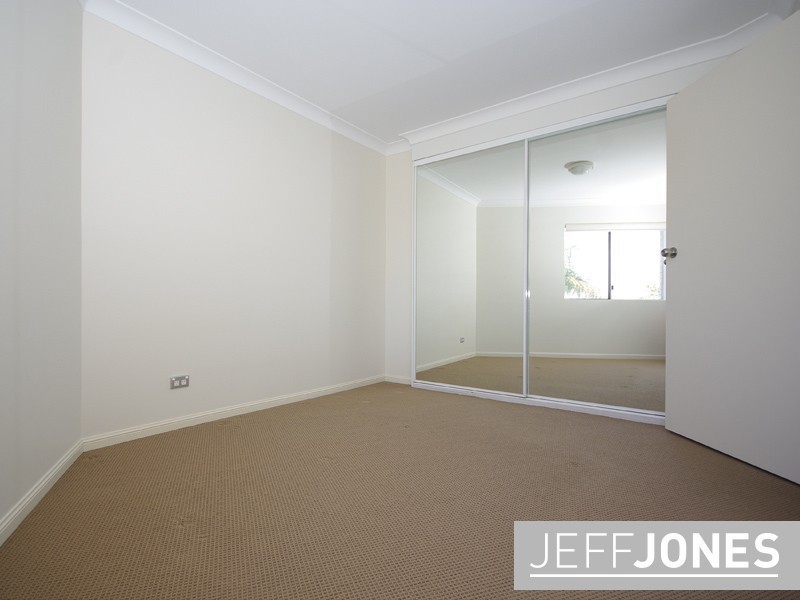 10/33 Kirkland Avenue, Coorparoo QLD 4151
