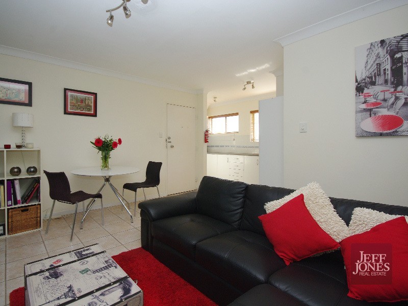 6/172 Norman Avenue, Norman Park QLD 4170