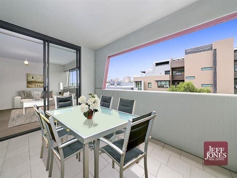 143/8 Musgrave Street, West End QLD 4101