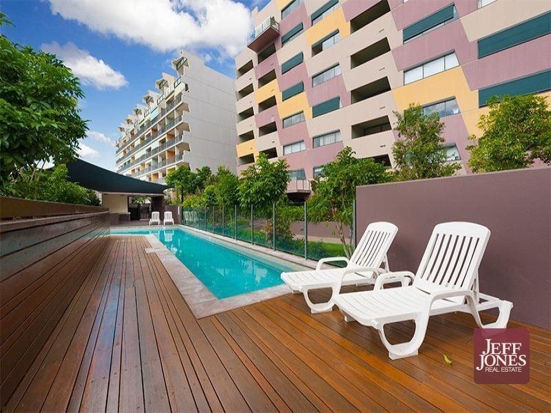 143/8 Musgrave Street, West End QLD 4101