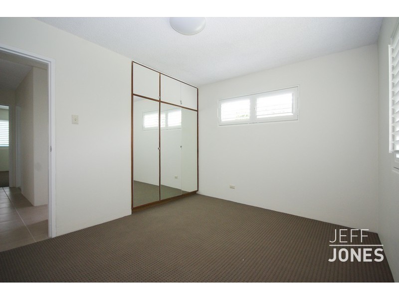 3/26 Brae Street, Coorparoo QLD 4151