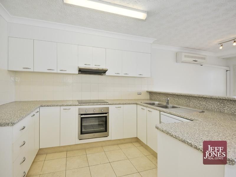 7/92-96 Norman Crescent, Norman Park QLD 4170