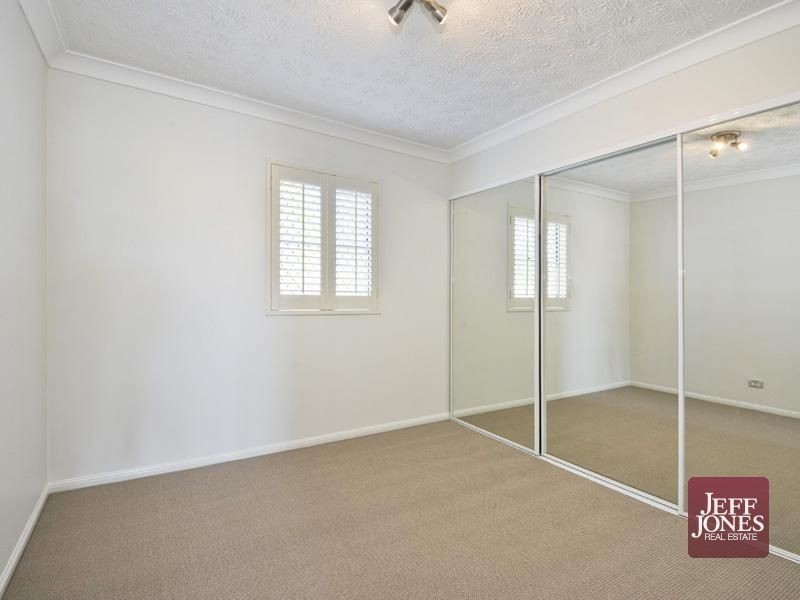7/92-96 Norman Crescent, Norman Park QLD 4170