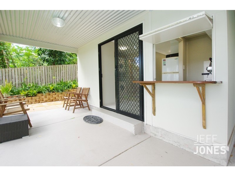 6  O’Connor Crescent, Mansfield QLD 4122