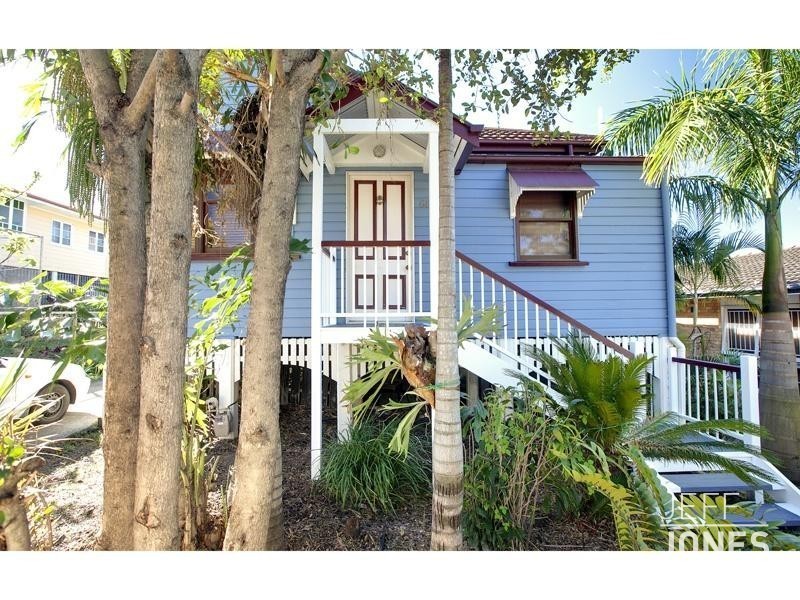 68 Abingdon Street, Woolloongabba QLD 4102