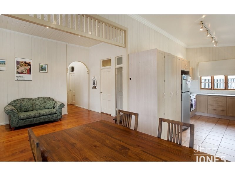 68 Abingdon Street, Woolloongabba QLD 4102