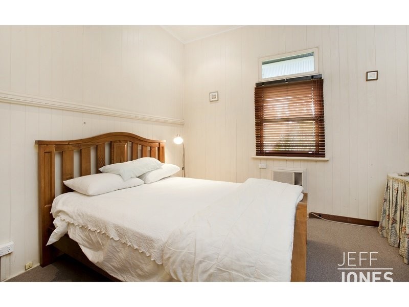 68 Abingdon Street, Woolloongabba QLD 4102