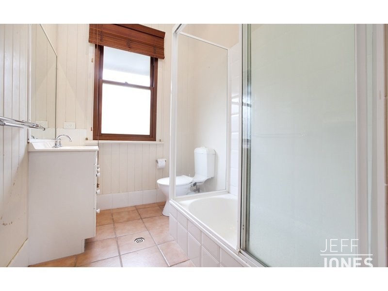 68 Abingdon Street, Woolloongabba QLD 4102