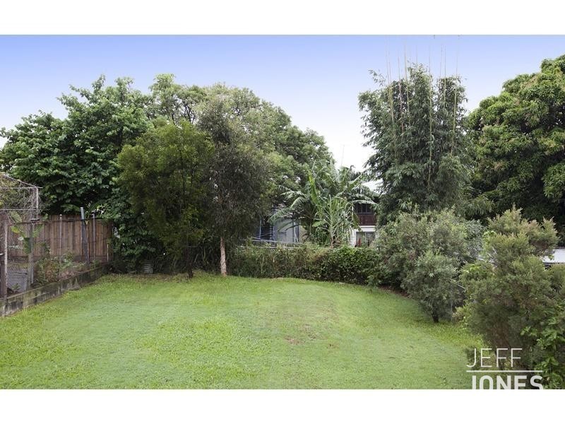 68 Abingdon Street, Woolloongabba QLD 4102