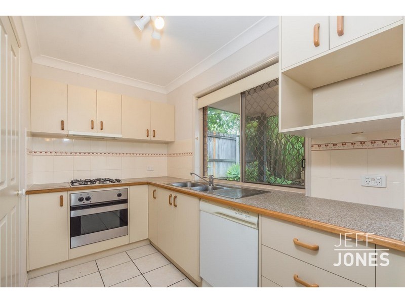 4/44 Helles Road, Moorooka QLD 4105