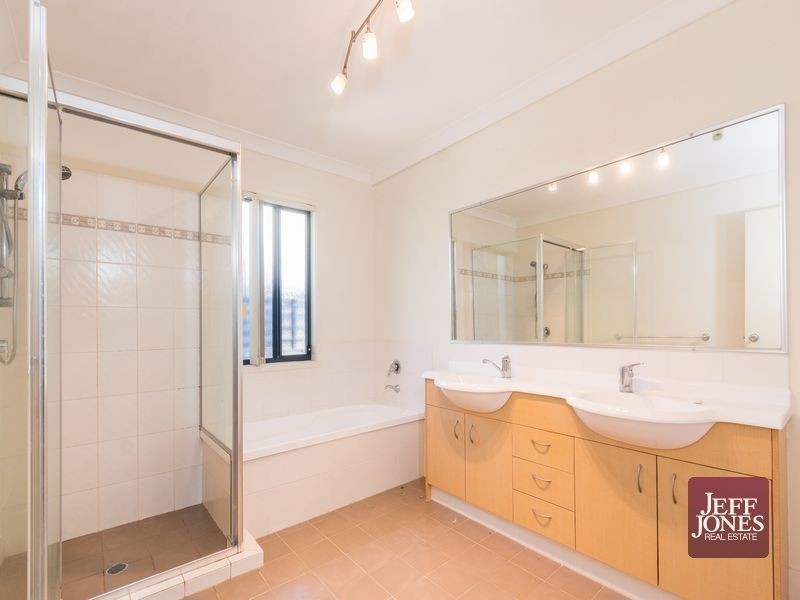 5/96 Marquis Street, Greenslopes QLD 4120