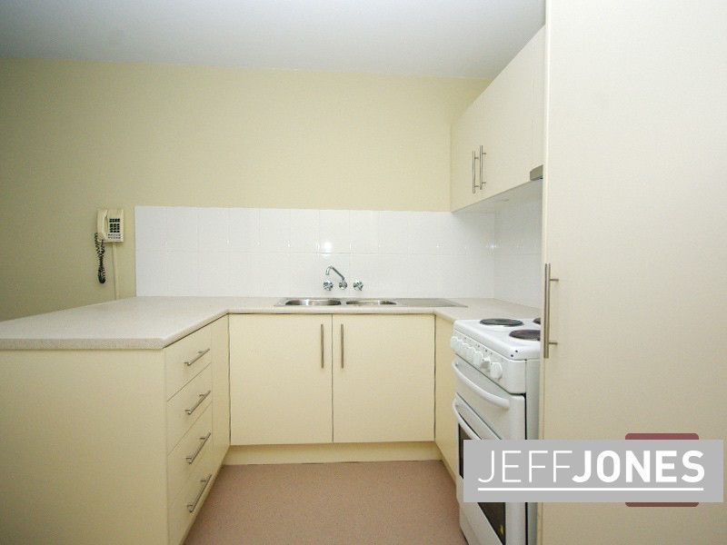 1/27 Mansfield Street, Coorparoo QLD 4151