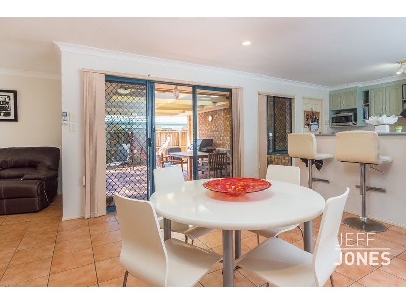 7 Kenny Court, Wakerley QLD 4154