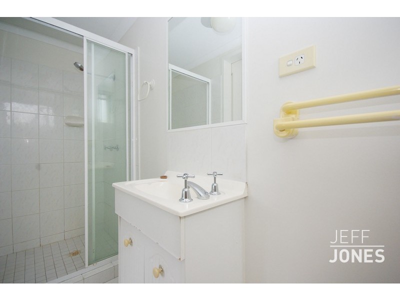 5/27 Nelson Street, Coorparoo QLD 4151