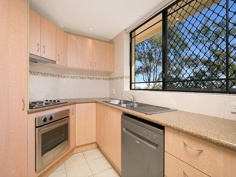 5/5 View Street, Coorparoo QLD 4151
