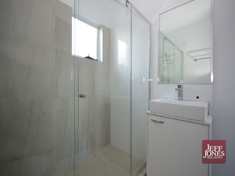 21/273 Cornwall Street, Greenslopes QLD 4120