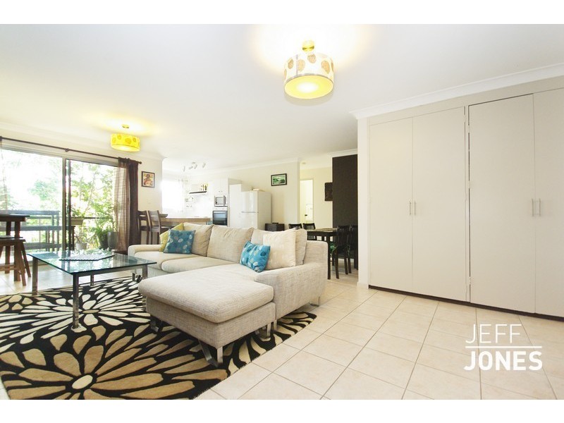 5/18 Raby Road, Coorparoo QLD 4151