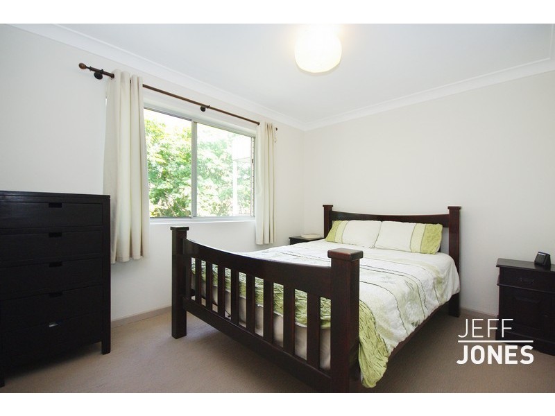 5/18 Raby Road, Coorparoo QLD 4151