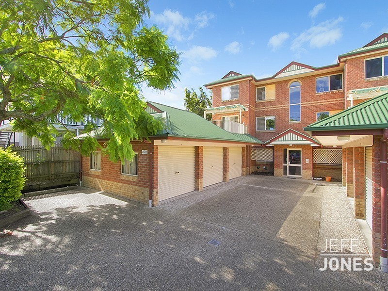 2/48 Victoria Terrace, Annerley QLD 4103