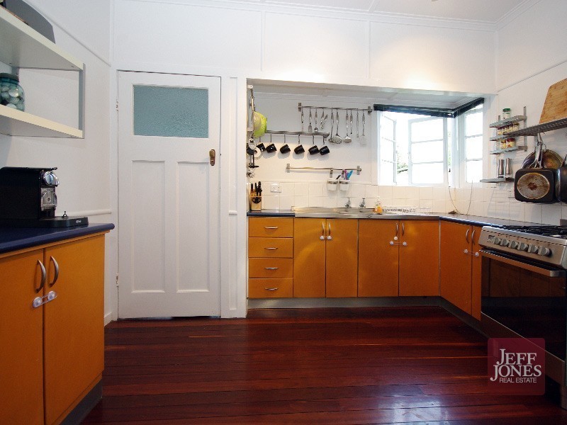 35 Sunshine Avenue, Tarragindi QLD 4121