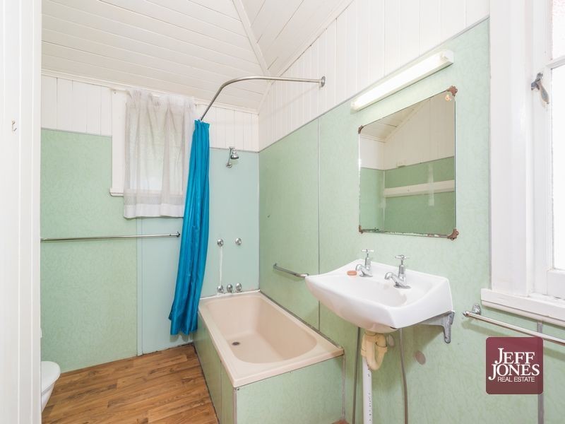 46 Heath Street, East Brisbane QLD 4169