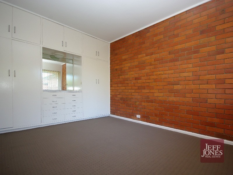 11/2 Carl Street, Woolloongabba QLD 4102