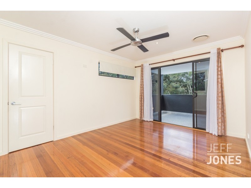 90 Laura Street, Tarragindi QLD 4121