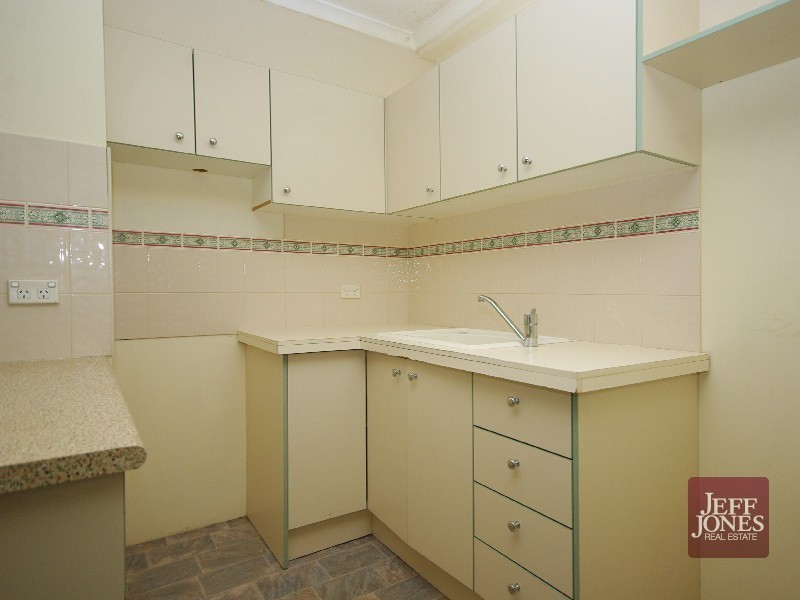 B7/52 Baron Street, Greenslopes QLD 4120