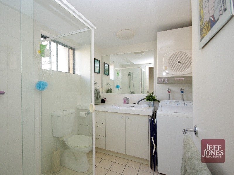 63/38 Palmer Street, Greenslopes QLD 4120