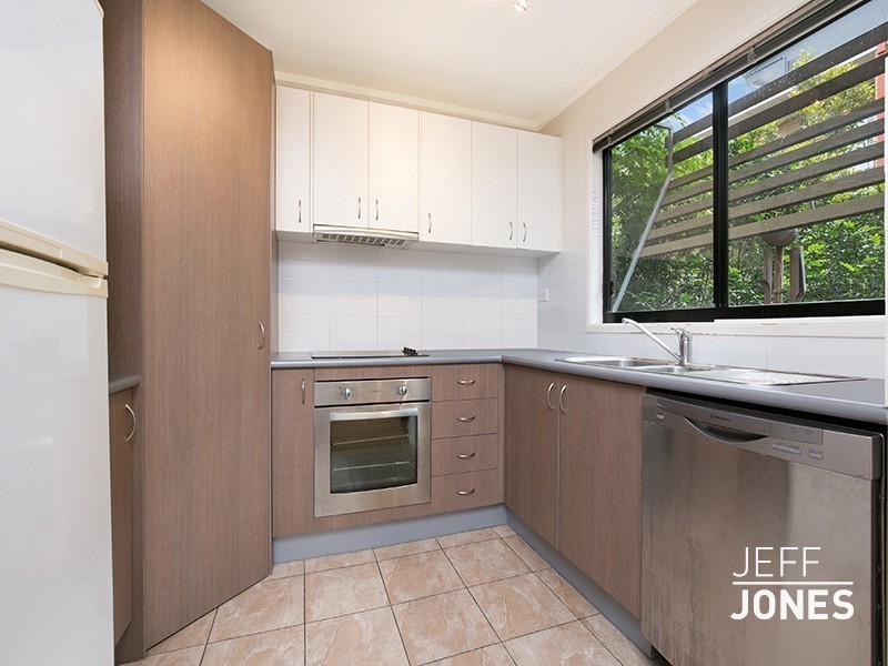14/9 Talbot Street, Coorparoo QLD 4151