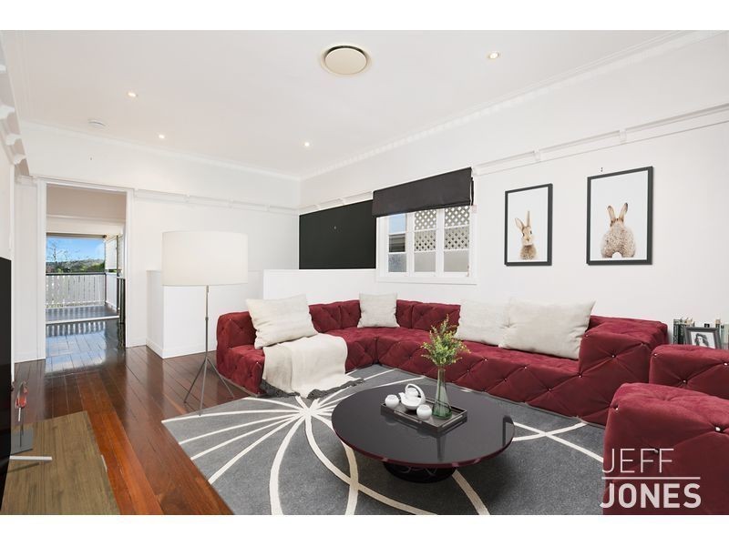 67 Stella Street, Holland Park QLD 4121