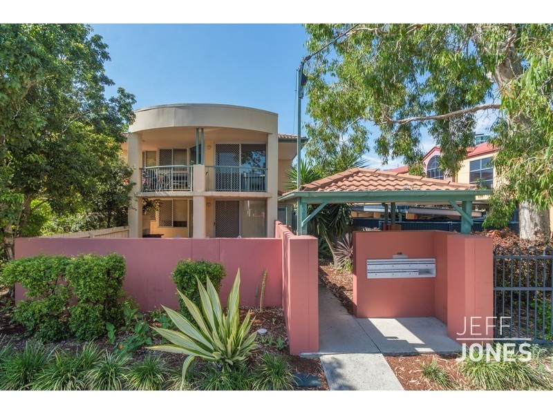 5/75 Allen Street, Hamilton QLD 4007