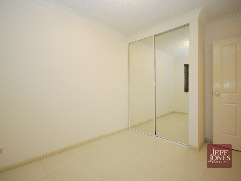 4/50 Rialto Street, Coorparoo QLD 4151