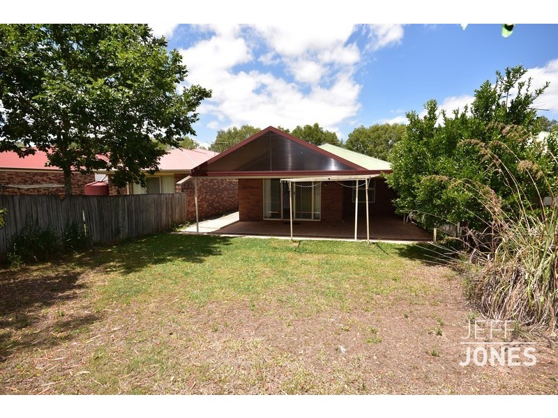 37 Cedar Street, Cannon Hill QLD 4170