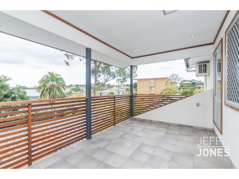 23 Mount Street, Greenslopes QLD 4120