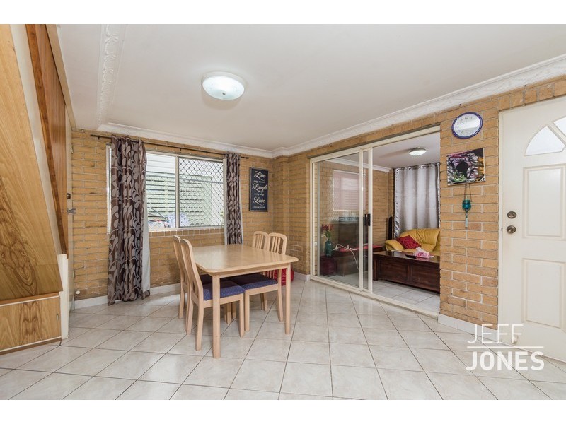2/46 Carl Street, Woolloongabba QLD 4102