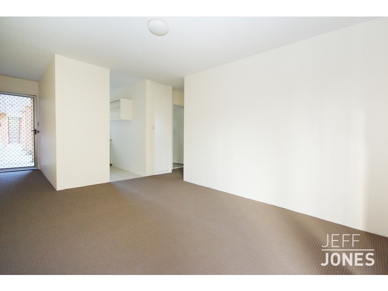 1/186 Juliette Street, Greenslopes QLD 4120