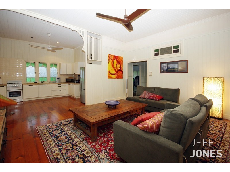 68 Lawson Street, Morningside QLD 4170