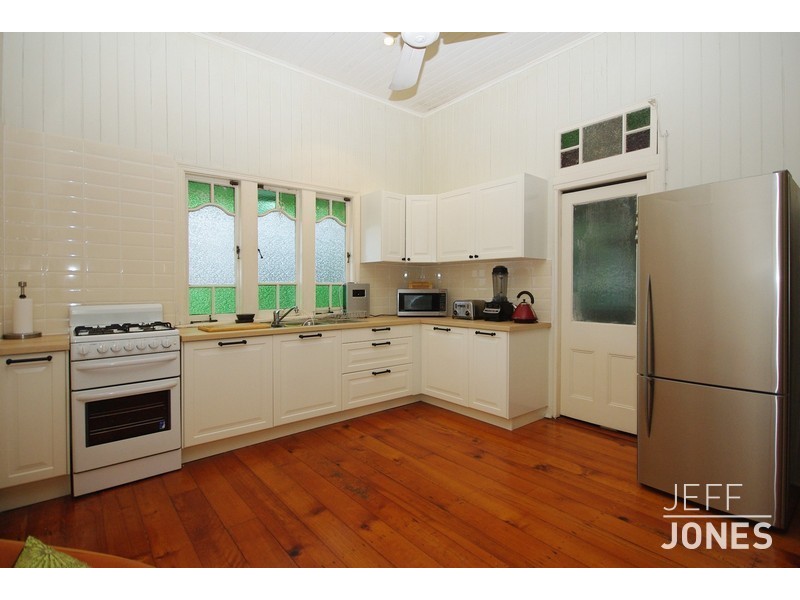 68 Lawson Street, Morningside QLD 4170