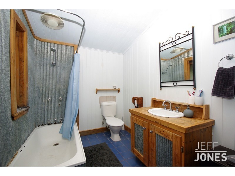 68 Lawson Street, Morningside QLD 4170