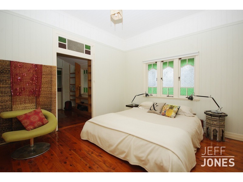 68 Lawson Street, Morningside QLD 4170