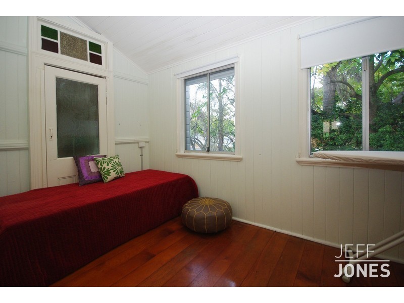 68 Lawson Street, Morningside QLD 4170