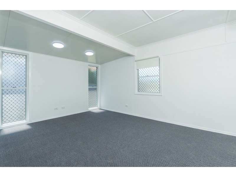 54 London Street, Eight Mile Plains QLD 4113